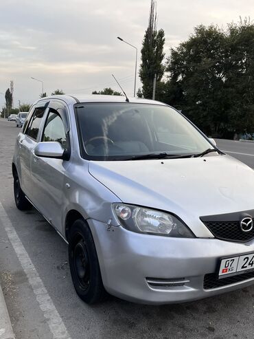 Mazda: Mazda Demio: 2002 г., 1.3 л, Автомат, Бензин, Седан