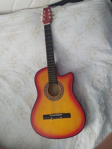 Klassik gitaralar: Klassik gitara, İşlənmiş, Ödənişli çatdırılma
