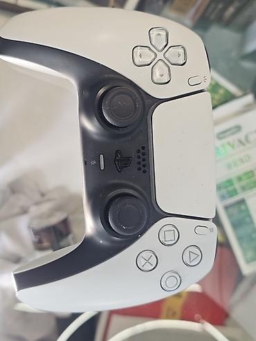 playstaion 5: PlayStation 5 slim. usd usde 4 fefe isdifade olunub qutusuna kimi var — 3