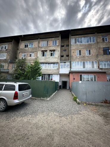 прадаю квартиру в районе гоин: 3 комнаты, 70 м², Индивидуалка, 1 этаж, Косметический ремонт