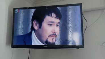 усилитель пульт управления: Телевизор Samsung, плоский ЖК. - Диагональ ориентировочно 32 дюйма -