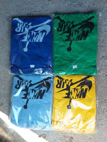 Majice: Muske majice M,l,xl,xxl Vp 850 Najmanje 5 serija Ide uplata pa — 1