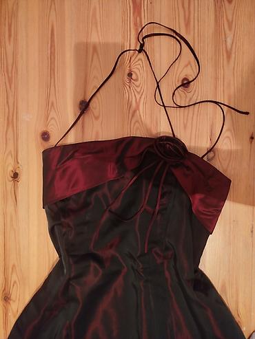 Qadın geyimləri: Qara-bordo rəngli ziyafət/libas - Model: midi uzunluqda, A-kəsim ətək — 2
