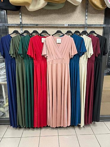 massimo dutti baletanke: Haljine za punije
Cena 3200
V. do 4xl
V26 — 8