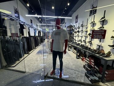 час день ночь: Сдаю Бутик, 50 м², С ремонтом, Действующий, С оборудованием