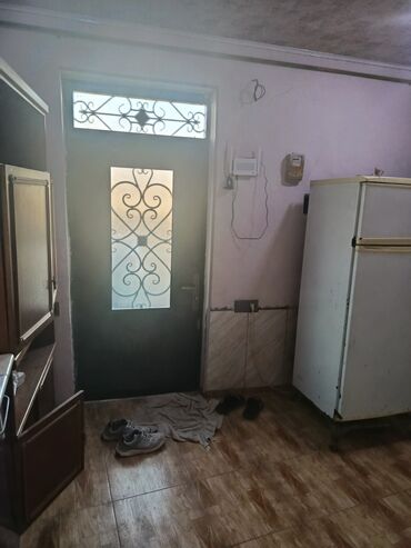 Otaqların uzunmüddətli kirayəsi: 2 otaqlı ev – mətbəx mebeli və texnika ilə - Plan: ayrıca mətbəx, iki — 2