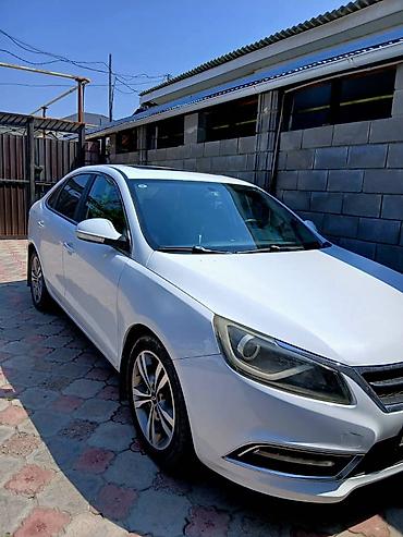 Chery: Chery Arizzo 7: 2018 г., 1.5 л, Механика, Бензин, Седан — 3