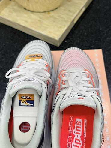 run: Кроссовки, 37.5, Skechers, Новый, цвет - Белый, Самовывоз — 1
