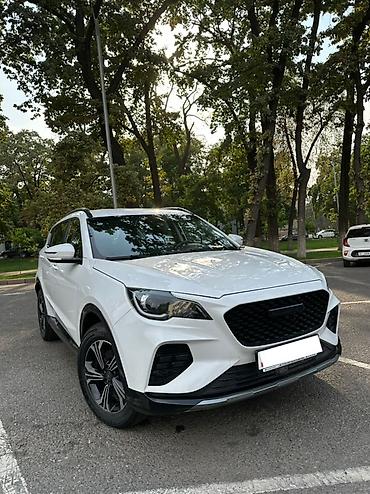 Chery: Chery : 2022 г., 1.5 л, Автомат, Бензин, Кроссовер — 7