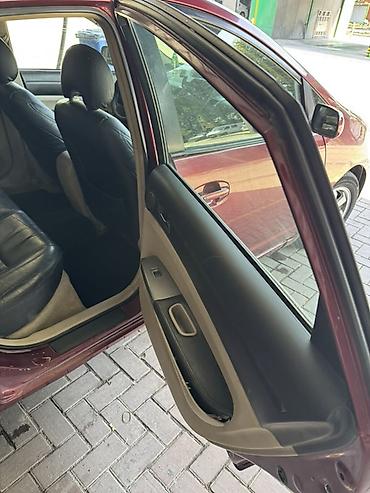 corolla 2018: Toyota Prius: 2004 г., 1.5 л, Вариатор, Гибрид, Лифтбек — 4