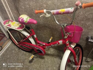 Uşaq velosipedləri: Velosiped satilir.Cox az surulub.8 yas usaq ucun alinib.Hec bir