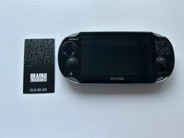 PS Vita (Sony Playstation Vita): Prodajem Sony Playstation VITA konzolu. Model 1104 sa odlicnim OLED — 1