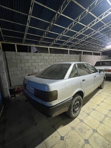 Audi: Audi 80: 1990 г., 2 л, Механика, Бензин, Седан