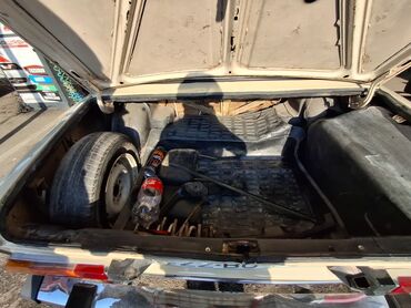 VAZ (LADA): VAZ (LADA) 2106: 1.7 l | 1984 il 190000 km Sedan -da lalafo.az — 15 VAZ (LADA): VAZ (LADA) 2106: 1.7 l | 1984 il 190000 km Sedan — 15