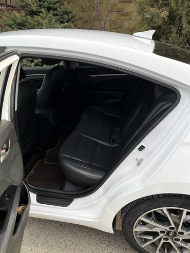 Hyundai: Hyundai Avante: 2019 г., 1.6 л, Автомат, Бензин, Седан — 13