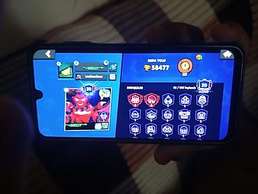 Brawl Stars oyunu üçün yüksək səviyyəli hesab - Kupa yolu: 58 477 -