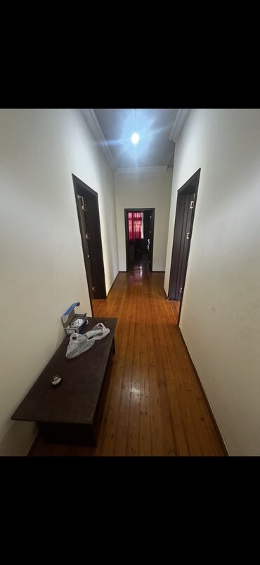 Uzunmüddətli kirayə evlər: 120 kv. m, 3 otaqlı, Kanalizasiya, Kombi, Qaz -da lalafo.az — 3 Uzunmüddətli kirayə evlər: 120 kv. m, 3 otaqlı, Kanalizasiya, Kombi, Qaz — 3