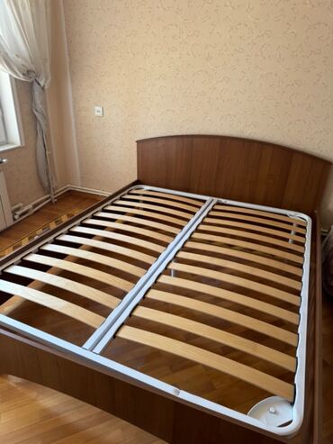 idealdan aldim: Б/у, Двуспальная кровать, Без подьемного механизма, С матрасом, Без выдвижных ящиков, Азербайджан