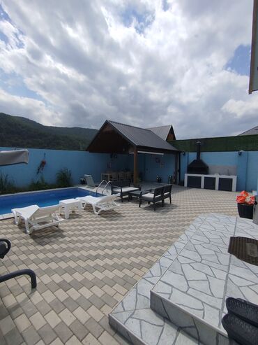 Günlük kirayə evlər: Qubada İcarəyə verilir müasir həyət evi – şəxsi hovuzlu - İki — 3