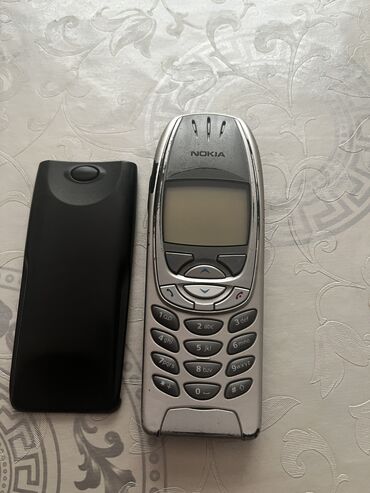 mobil telefon: Nokia 9300I