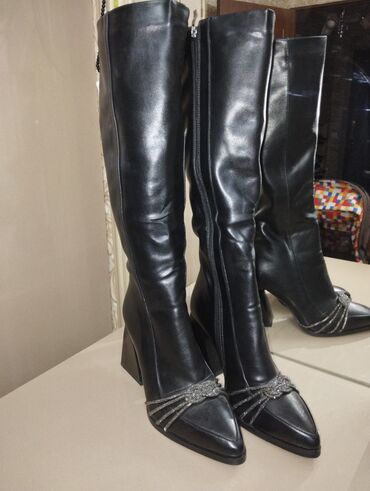 женские сапоги на платформе: Ботфорты, Размер: 38, цвет - Черный, Новый