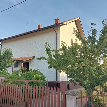 Kuće na prodaju: 224 kv. m, 6 soba — 4