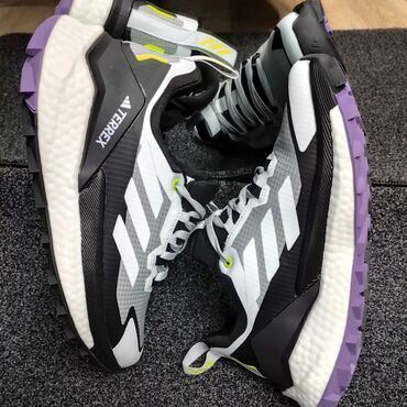 Кроссовки и спортивная обувь: Adidas terrex original ✔️♣️