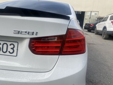 niva arxa stopları: Heç bir problemi yoxdur bapbalaca çatı var sağ tərəfdə