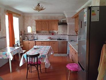 Продажа домов: 5 комнат, 180 м², Нет кредита, Средний ремонт — 9