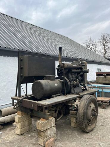 Generatorlar: GENERATOR satılır ( 3 silindrli 65 kva ). Çexoslovakiya — 9