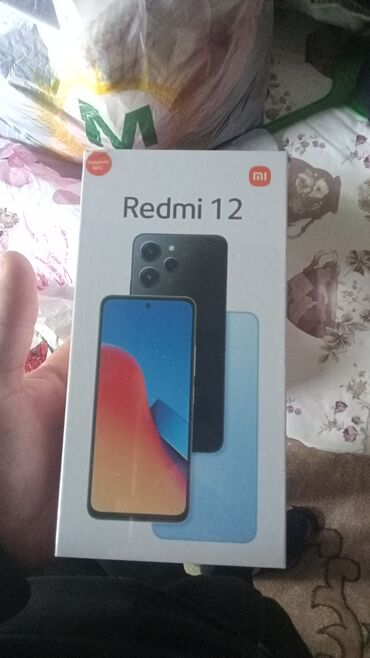 ikinci el telefon redmi: Xiaomi Redmi 12, 256 GB, rəng - Qara