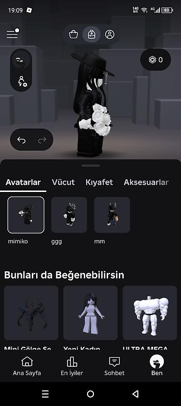 Şəxsi əşyalar: Tezili satılır whatsapp dan elaqe saxlayın gözel hesabdı 20k robux — 10