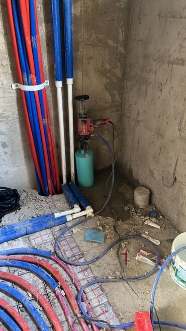 установка алмазного бурения: Алмазное сверление (бурение) отверстий в бетоне - Профессиональная