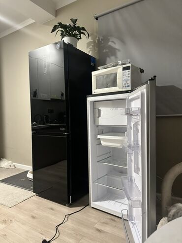 лампа для бликов: Холодильник Artel, Однокамерный