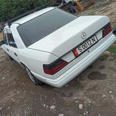 продаю авто мерс: Mercedes-Benz W124: 1988 г., 2.3 л, Автоматические, Дизель, Седан