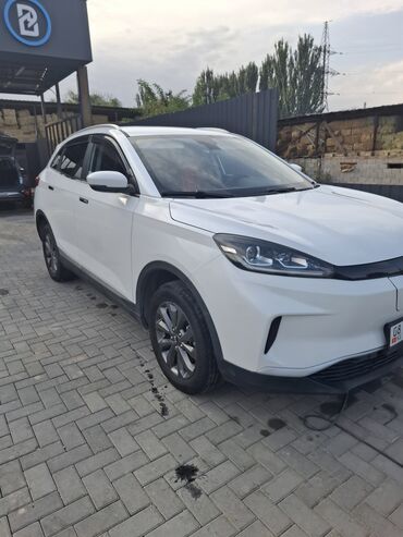 JMEV: JMEV EX5: 2021 г., Электромобиль, Кроссовер — 2