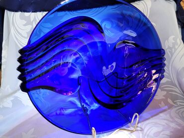 Ostalo posuđe: Kobaltno nov plav tanjir za na sto,90te.Luminarc Francuska. Nov — 8