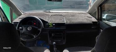 Volkswagen: Volkswagen Sharan: 2000 г., 2 л, Механика, Бензин, Минивэн — 10