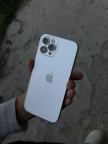 продать макбук: IPhone 12 Pro, Колдонулган, 256 ГБ, Ак, Каптама, 80 %