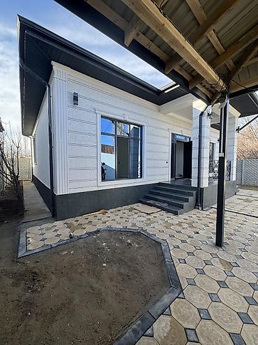 Продажа коттеджей и домов: ‼️ ПРОДАЁТСЯ НОВЫЙ ДОМ 🔥 📍 Район: ж/м Ала-Тоо-1 🏡 Характеристики — 2