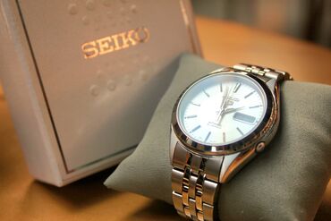 seiko 5: Yeni, Qol saatı, rəng - Gümüşü