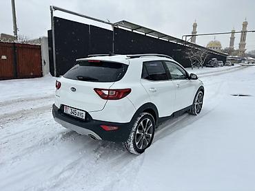 Kia: Kia Stonic: 2018 г., 1.4 л, Автомат, Бензин, Кроссовер — 4