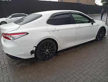 corolla 2016: Toyota Camry: 2019 г., 2.5 л, Вариатор, Гибрид, Седан — 4