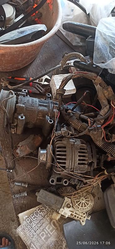 kia rio radiator: Avtomobil ehtiyat hissələri – müxtəlif növlər Təsvir: - Soyutma — 3