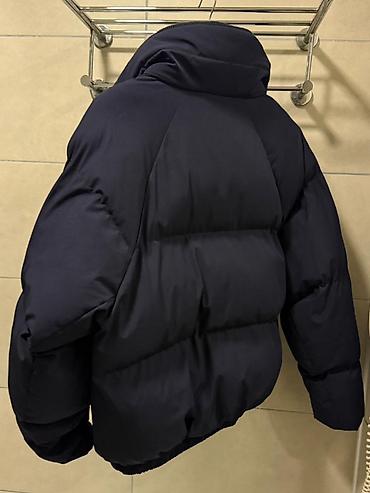 куртка zara: Su keçirməz və isti balonka tipli original Zara kurtkasıdır. 3-4dəfə — 3