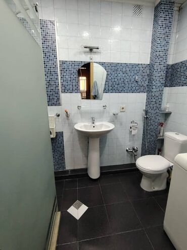 Mənzil kirayələyirəm: 2 otaqlı, 90 kv. m -da lalafo.az — 9 Mənzil kirayələyirəm: 2 otaqlı, 90 kv. m — 9