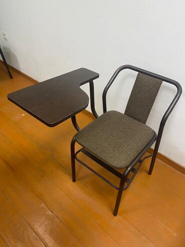 перетяжка стульев: Новые стул-парты, 12 шт