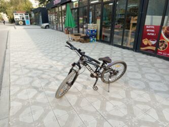 велосипеды trinx бишкек: Продаю велосипед СРОЧНО!!! я брал за 10 500 одам за 7300