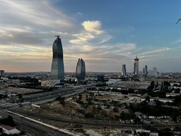 Uzunmüddətli kirayə mənzillər: Nərimanov rayonu, Gənclik metrosuna yaxın, 20 mərtəbəli binanın 18-ci