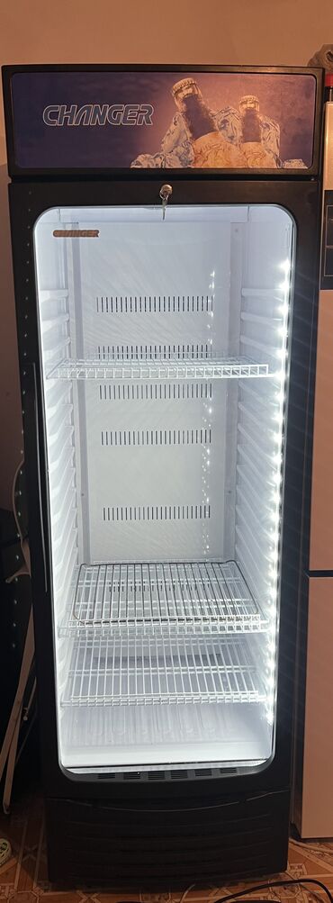 Промышленные холодильники и комплектующие: В наличии